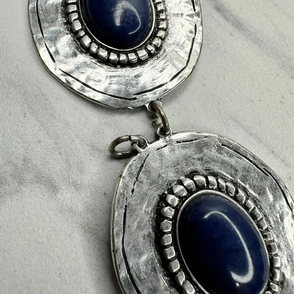 Chico's Blue Cabochon Silver Tone Disc Station Bib Necklace ✨ - Picture 4 of 11